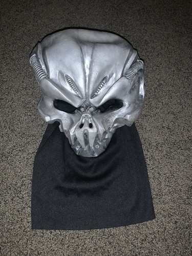 Vintage 2002 halloween - vintage, mask