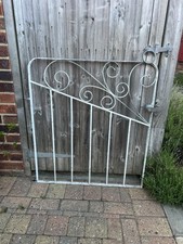 White Painted Steel Side Gate (H915mm x W850mm) Small Metal Garden Gate (Used)