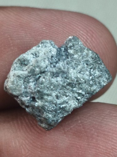 Big size rough diamond - 8.20, ct