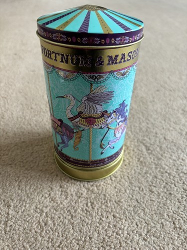 Fortnum mason musical merry - &,