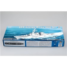 Trumpeter 4523 US Navy USS