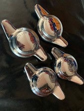 wire wheel hub spinners. Set