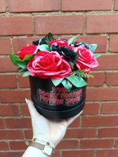 Rocky Horror Picture Show Artificial Aill Roses Hatbox Red And Black Gift Gothic