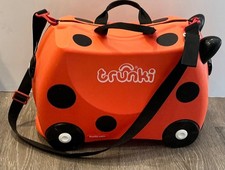TRUNKI LADYBUG LADYBIRD RED CHILDRENS SIT & RIDE CASE WITH STRAP & KEY