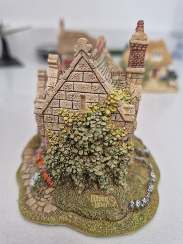 Lilliput lane aberford gate - lilliput,