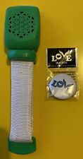 Coldplay Concert Green Wristband & Love Badge (A Head Full Of Dreams Tour, U.K.)