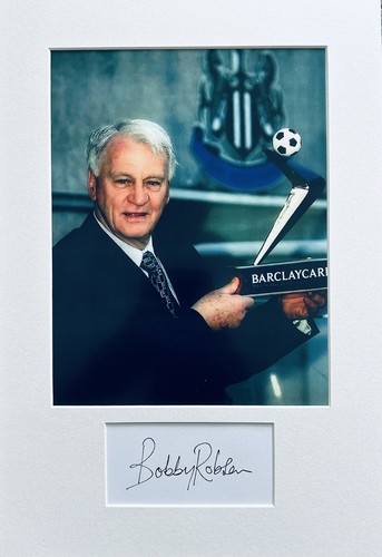 Bobby robson hand signed - bobby,