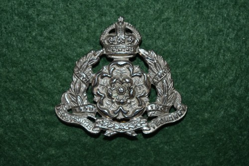 The derbyshire yeomanry cap - derbyshire,