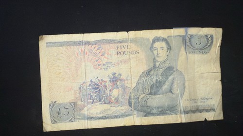 Pounds old bank - 5,
