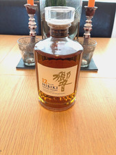 Hibiki Suntory Whisky. 12