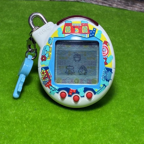 Bandai tamagotchi plus - tamagotchi, family