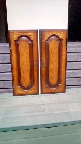 Pair medium dark oak wood - of,