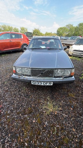 Volvo 760 delorean - 2.8,