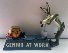 Rare Wile E. Coyote Figurine Statue "Genius At Work" 1995 Warner Bros Studio
