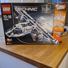 LEGO Technic 42025 Cargo Plane