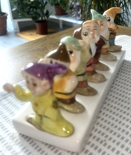 Vintage snow white - white, and