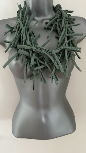 Green adjustable quirky