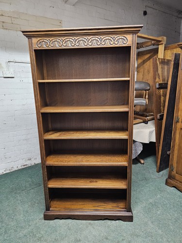 Old charm large oak - old,
