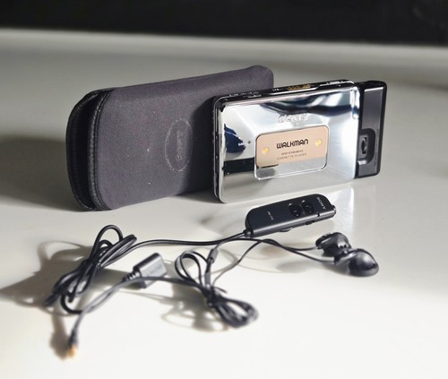 New sony walkman - new,