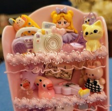 Miniature Dolls House Lace