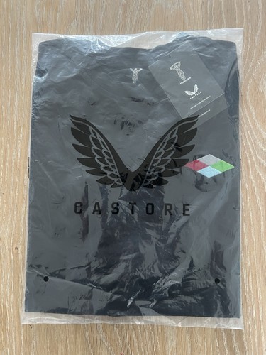 Bnwt boys large - bnwt,