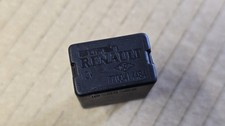 Renault 5 pin 12V-  black