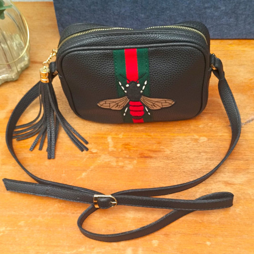 Gucci small black pebbled - gucci,
