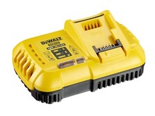DeWalt DCB118-GB Fast Charger