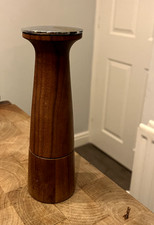 T&G CrushGrind Oblique Black