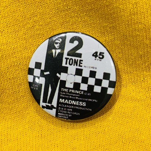 Madness the prince 25mm - madness, pin