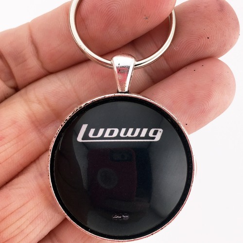 Ludwig black drum head - drum,