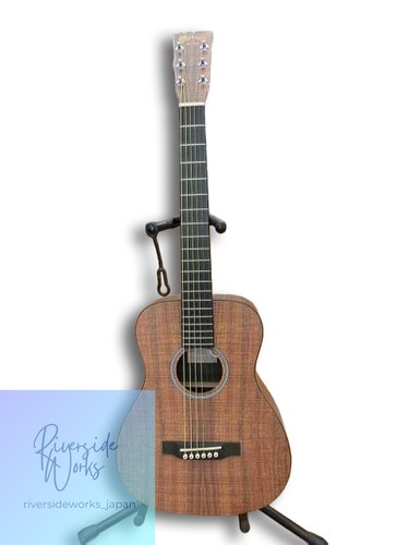Martin mini acoustic guitar - mini,
