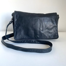 ENNY MEDIUM SHOULDER BAG NAVY