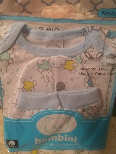 Girls baby gift set