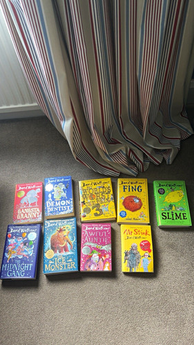 Bundle young reader - of, 50