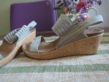 Skechers Wedge Sandals UK 8 Luxe Foam