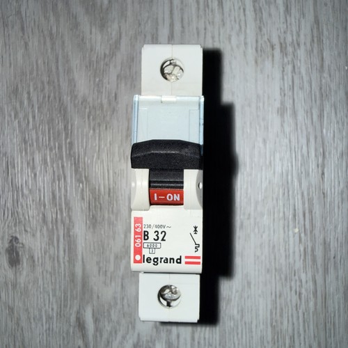Legrand amp curve 6ka mcb - legrand, b