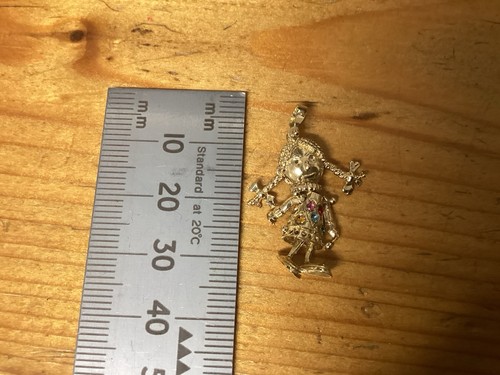 9ct gold raggy doll - gold,