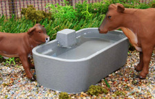 BRUSHWOOD TOYS BT3081 1:32 SCALE PRECAST CONCRETE COW WATER TROUGH
