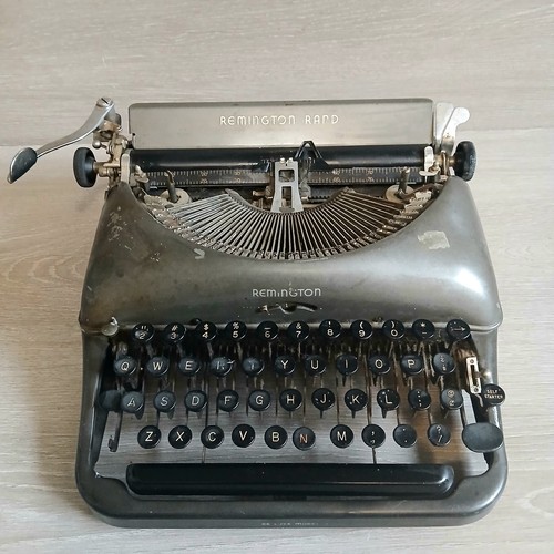 1947 remington rand typewriter - 1947,