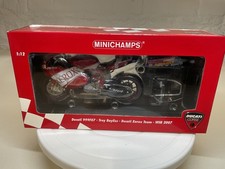 Minichamps 1:12 Ducati 999F07