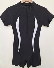 Black & White Zip Front Boyleg Short Sleeve Swim Shirt Rash Guard