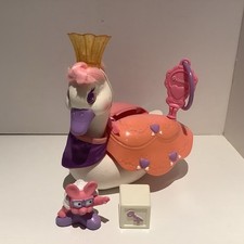 TONKA KEYPERS Vintage Swan PRINCESS with Finder PERKINS, key, crown & bib 1980s