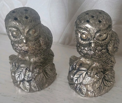 Vintage style pair owl salt - style,