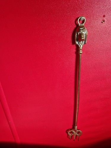 Dog brass antique toasting - brass,