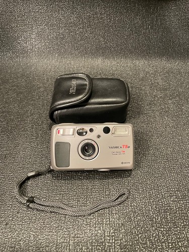 Yashica 35mm camera - yashica, exc