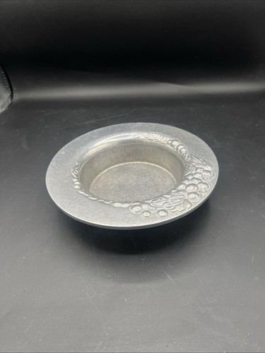 Wilton armetale fruit - wilton, motif
