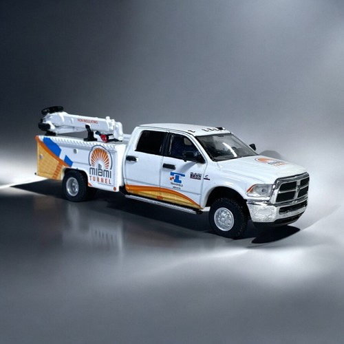 Greenlight 2015 dodge ram 3500 - greenlight,