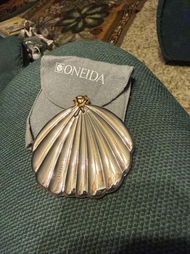Vintage oneida silver tone - vintage,