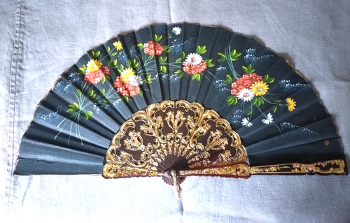 Vintage spanish fancy hand - vintage,